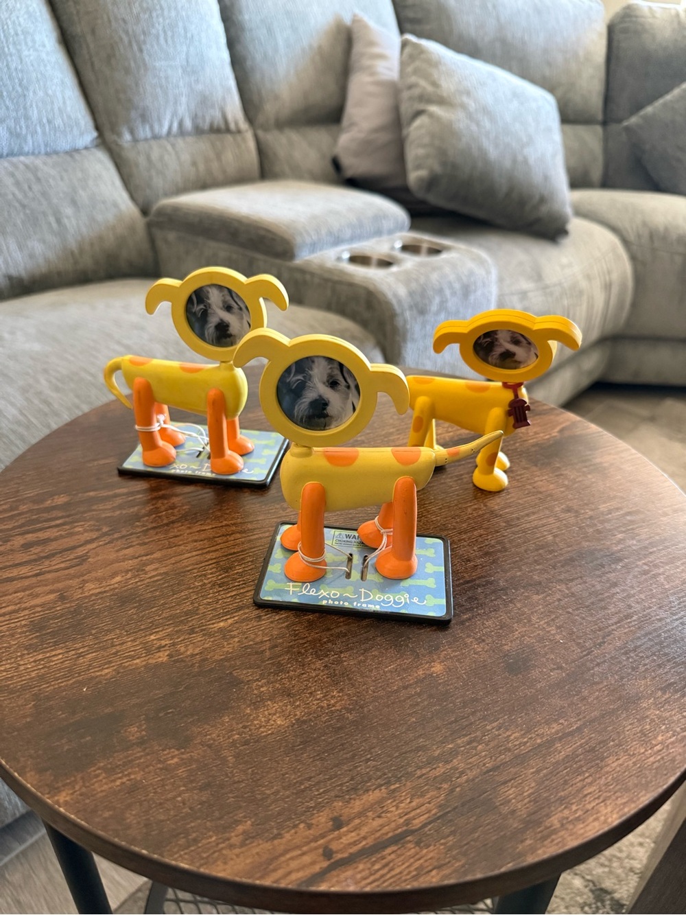 Vintage CBS Designs "Flexo-Buddies" bendable dog-shaped photo frames from 1998